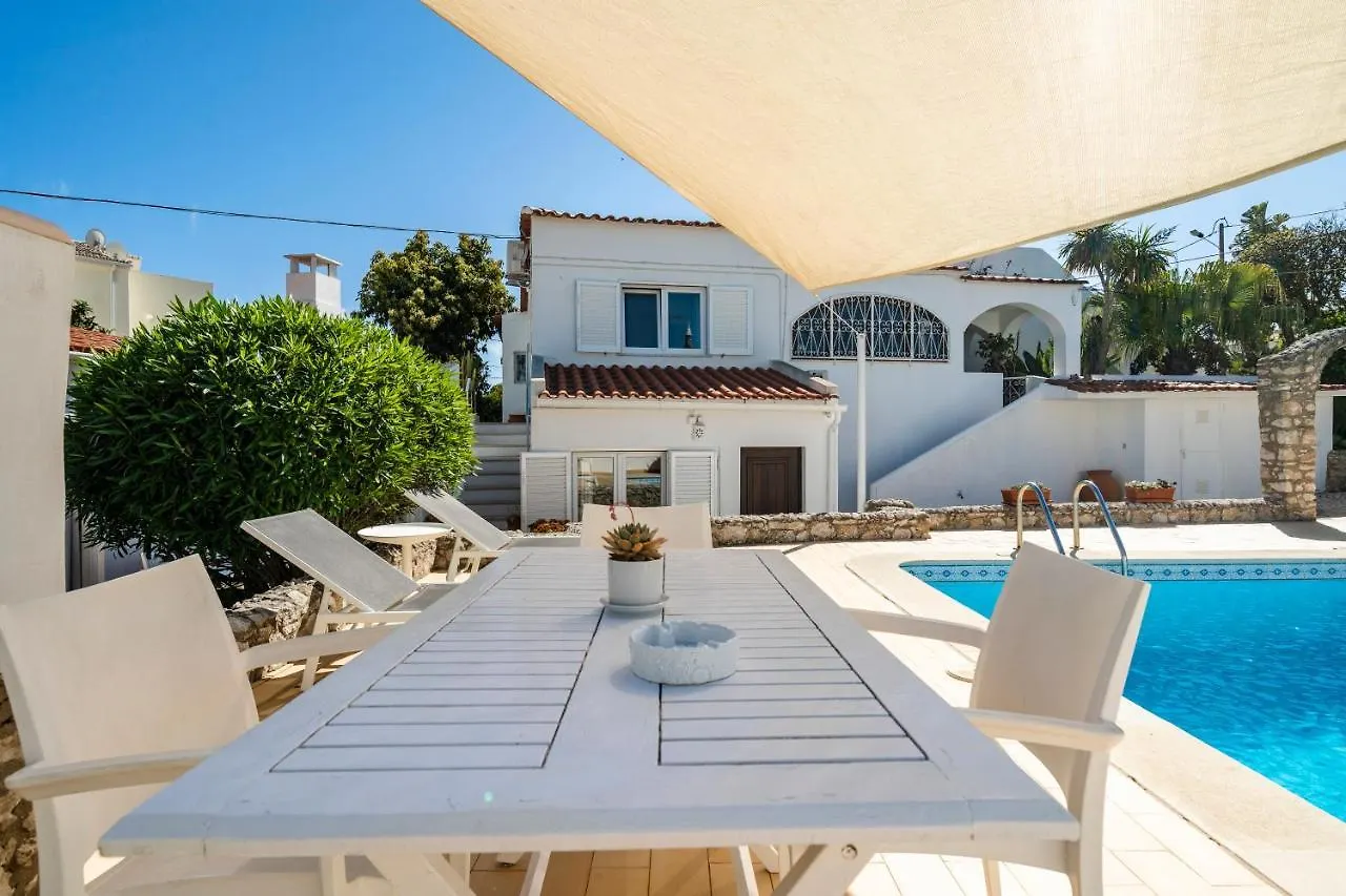 Vivenda Brito Guest House Carvoeiro  Carvoeiro (Lagoa)